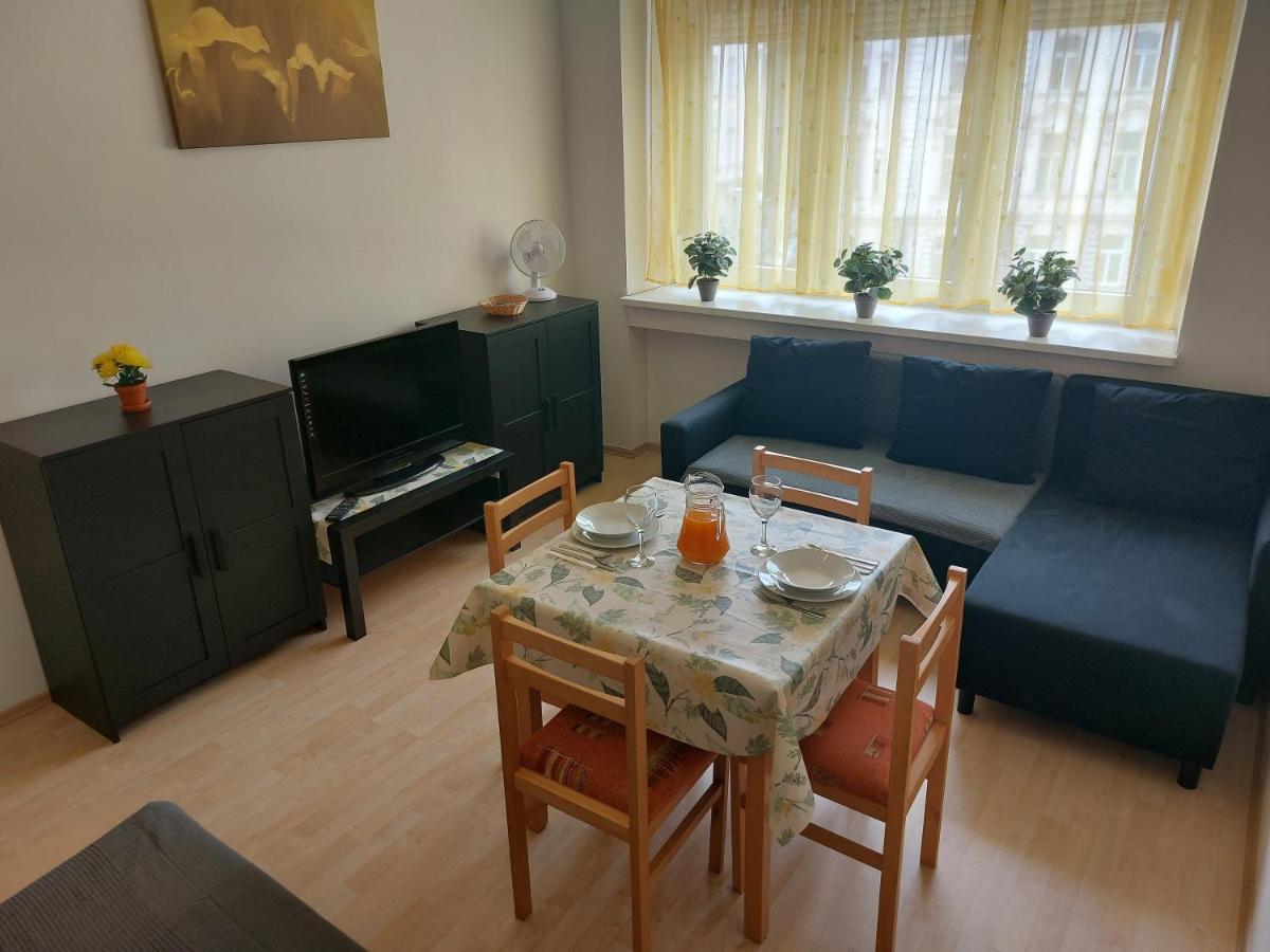 Apartmán v centre Bratislavy Bratislava Esterno foto